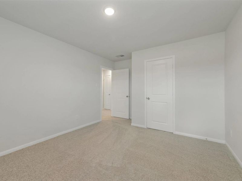 Spacious, unfurnished interior of a new home in The Villages at WestPointe, Dayton (Image 34).
