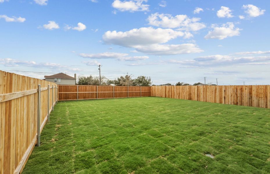 Exterior details and patio area of a home in Larson Crossing, Elgin (Image 22).