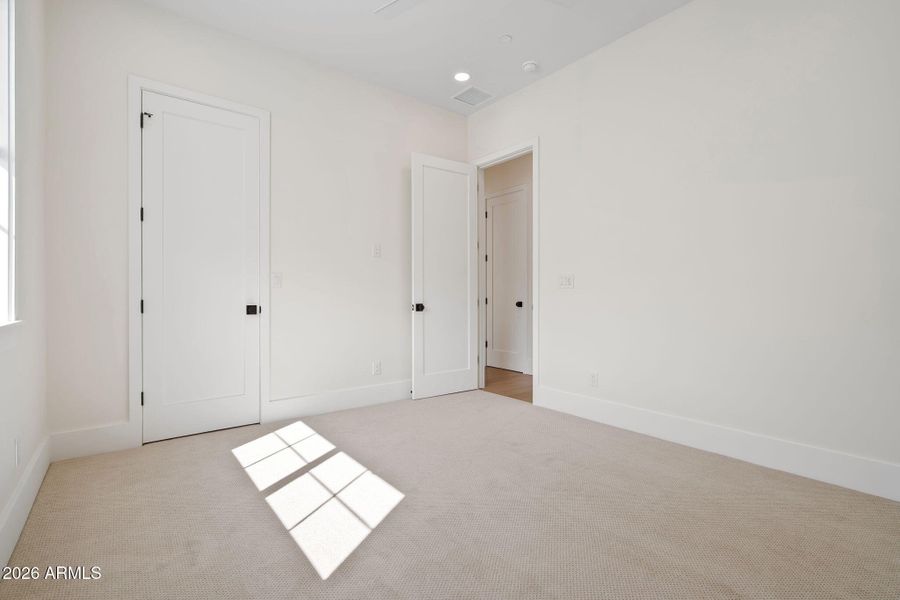 60-web-or-mls-A7406054