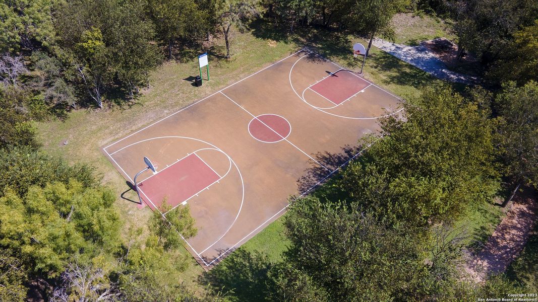 Image 28 of a home in Weston Oaks 55'. Image 28 of a home in Weston Oaks 55'.