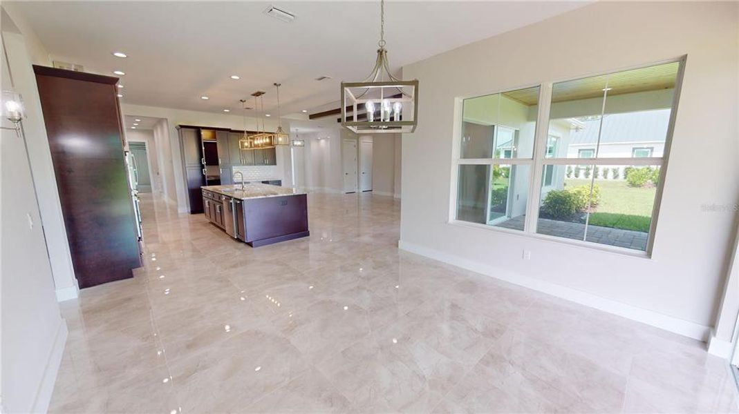 Dining area Dining area