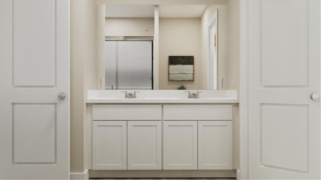 Parker Core K022 Whitman Owners Bath 1of2 F2 Base3 051525