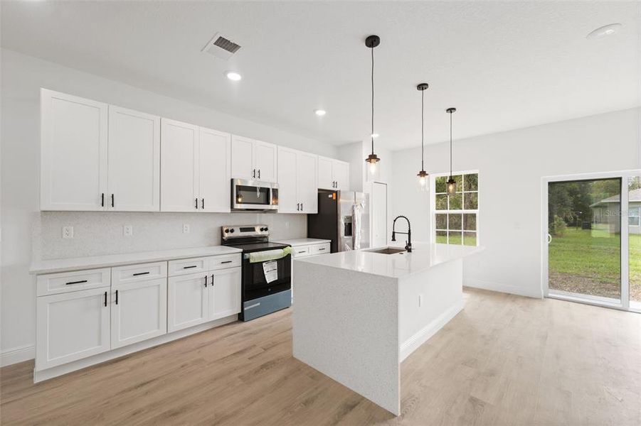 Furnished interior view inside a new home in , Ocala (Image 5).