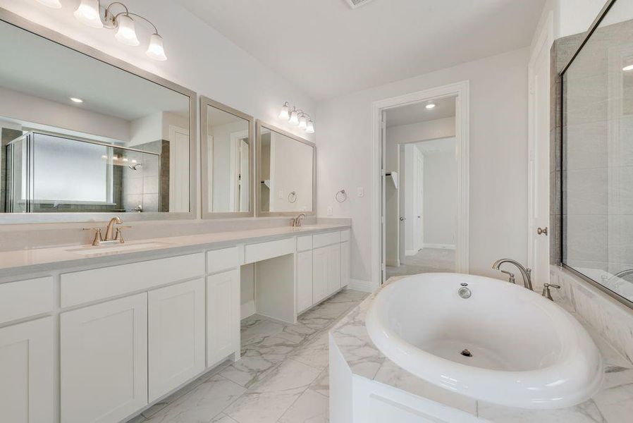 Furnished interior view inside a new home in , Wylie (Image 12).