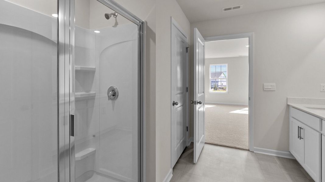 Furnished interior view inside a new home in Ridgewood Farms, Winterville (Image 10).