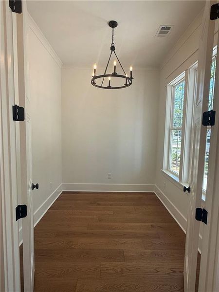 Spacious, unfurnished interior of a new home in , Monroe (Image 10).