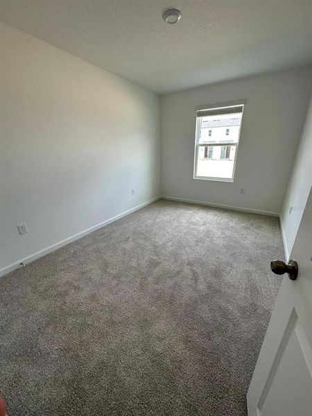 Spacious, unfurnished interior of a new home in , Kissimmee (Image 7).