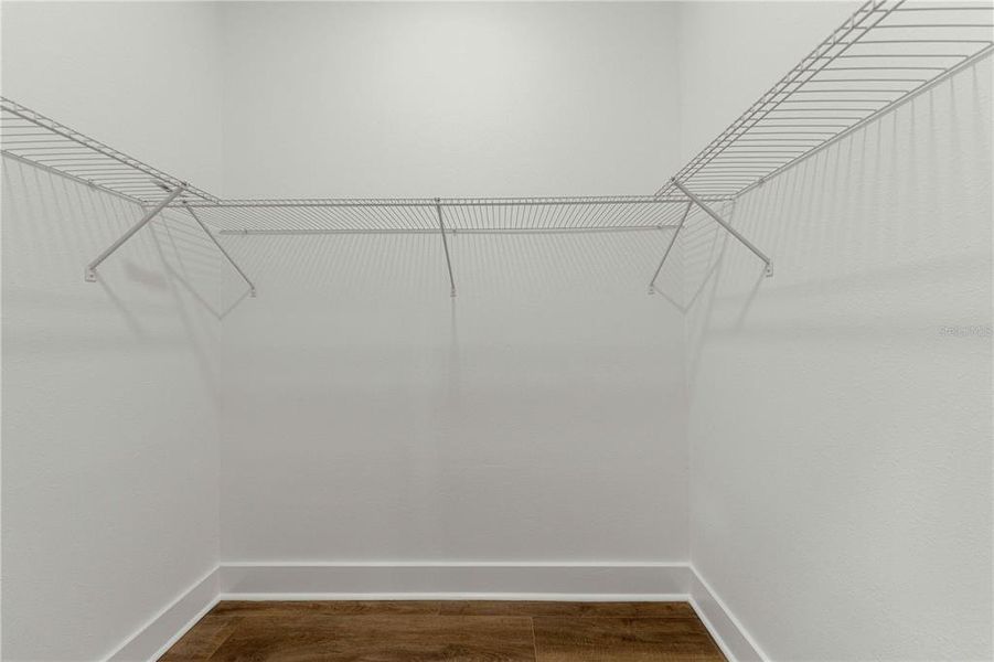 Spacious, unfurnished interior of a new home in , Beverly Hills (Image 34).