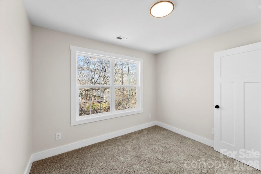Spacious, unfurnished interior of a new home in , Shelby (Image 20).