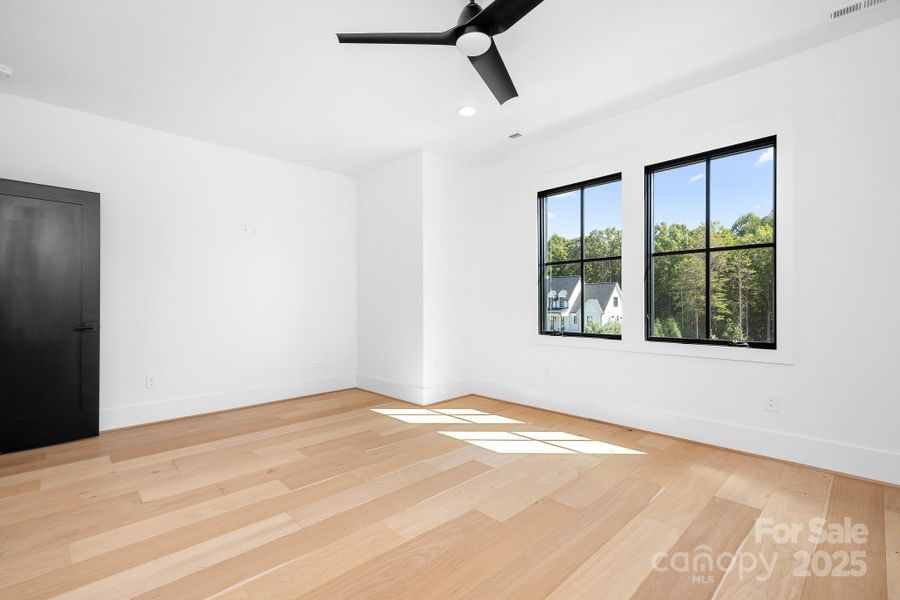 Spacious, unfurnished interior of a new home in , Mooresville (Image 37).