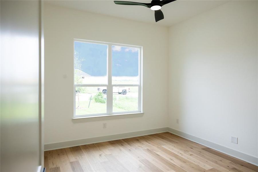 Spacious, unfurnished interior of a new home in , Hewitt (Image 25).