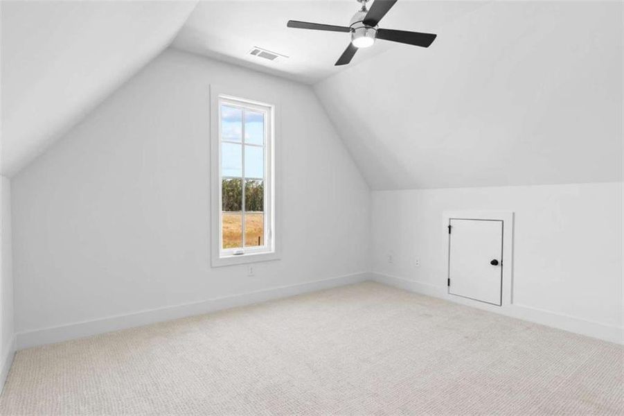 Spacious, unfurnished interior of a new home in , Peachtree City (Image 31).