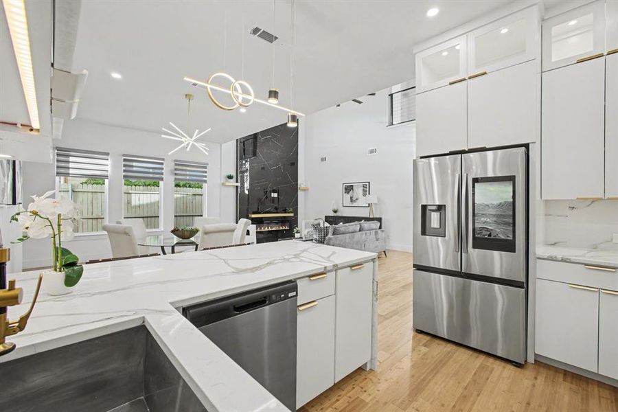 Furnished interior view inside a new home in , Dallas (Image 16).