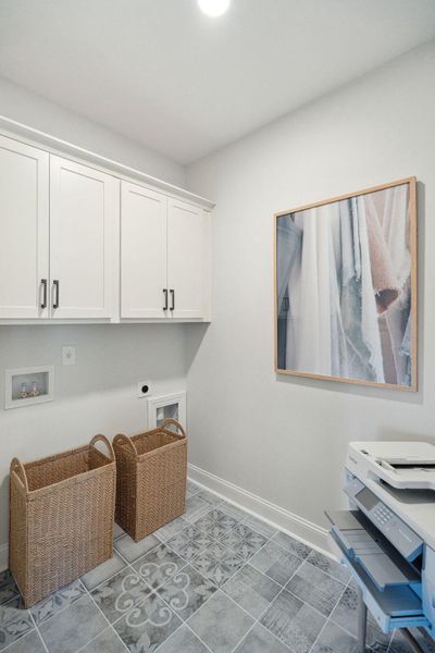 Furnished interior view inside a new home in Tidewater at Lakes of Cane Bay, Summerville (Image 25).