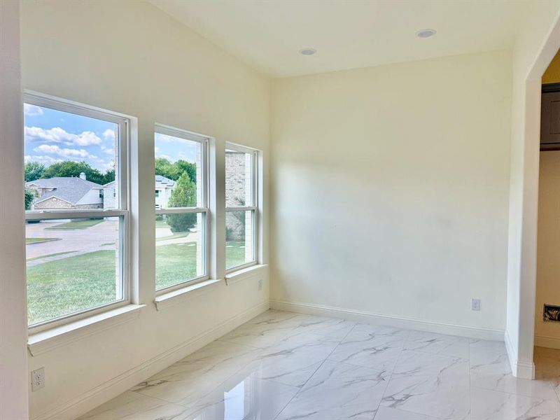 Spacious, unfurnished interior of a new home in , Grand Prairie (Image 23). Spacious, unfurnished interior of a new home in , Grand Prairie (Image 23).