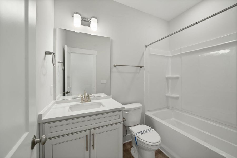 Furnished interior view inside a new home in Redland, Advance (Image 6).