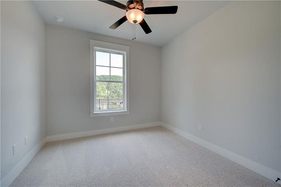 Spacious, unfurnished interior of a new home in Barrett Pointe, Kennesaw (Image 28).