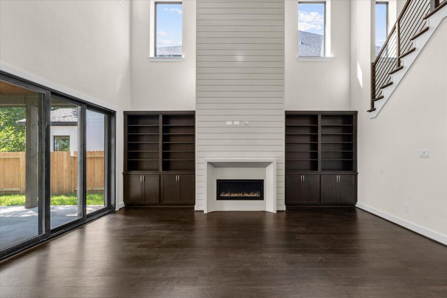 Image 44 of a home in .