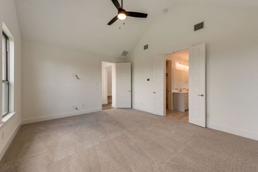 Representative unfurnished interior of a home built from the Meridian - SH 4439 by Shaddock Homes in Grand Oaks at Green Meadows - 50', Celina (Image 7). Representative unfurnished interior of a home built from the Meridian - SH 4439 by Shaddock Homes in Grand Oaks at Green Meadows - 50', Celina (Image 7).