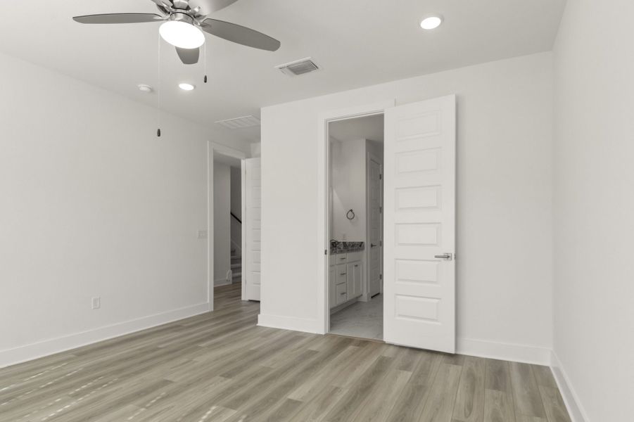 Spacious, unfurnished interior of a new home in Easton Park, Austin (Image 40).