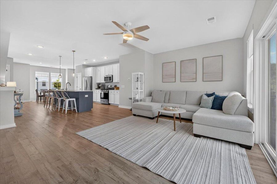 Furnished interior view inside a new home in , Hanahan (Image 5).