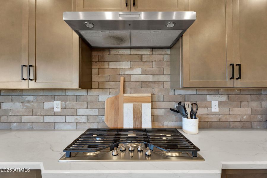 19-web-or-mls-National Trail-16 19-web-or-mls-National Trail-16