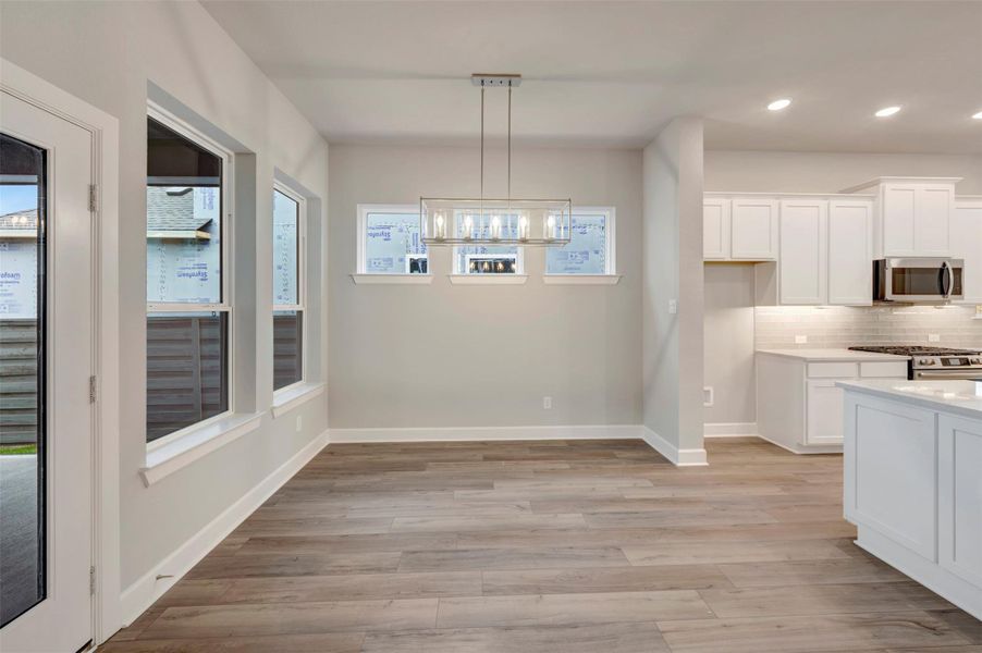 Spacious, unfurnished interior of a new home in Pomona 40' Homesites, Manvel (Image 10).