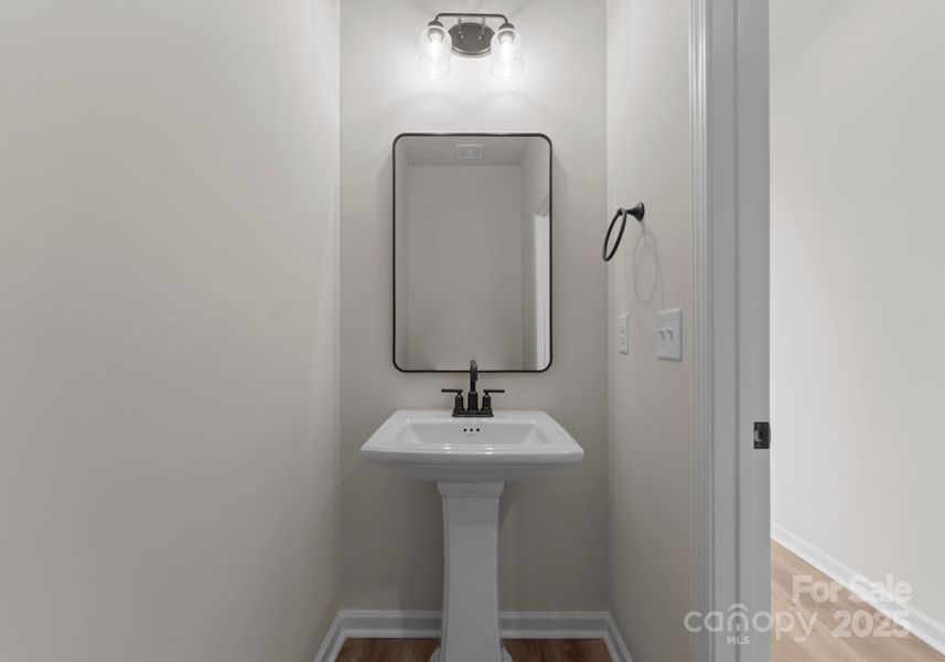 Image 19 of a home in .