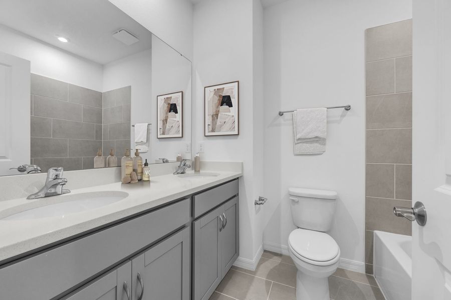 Full Bathroom #2