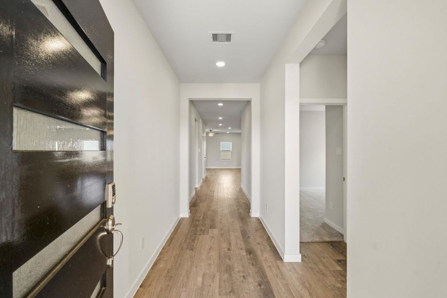 Spacious, unfurnished interior of a new home in Mirabella, Brookshire (Image 13).
