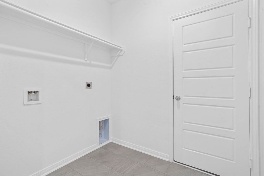Spacious, unfurnished interior of a new home in Saddlebrook Trails, Beasley (Image 25). Spacious, unfurnished interior of a new home in Saddlebrook Trails, Beasley (Image 25).