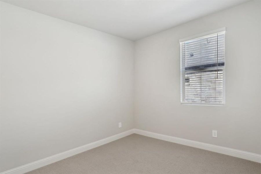 Photo is not of the actual home, but is an inspirational photo of builder’s model home and may depict options, furnishings, and/or decorator features that are not included. Photo is not of the actual home, but is an inspirational photo of builder’s model home and may depict options, furnishings, and/or decorator features that are not included.