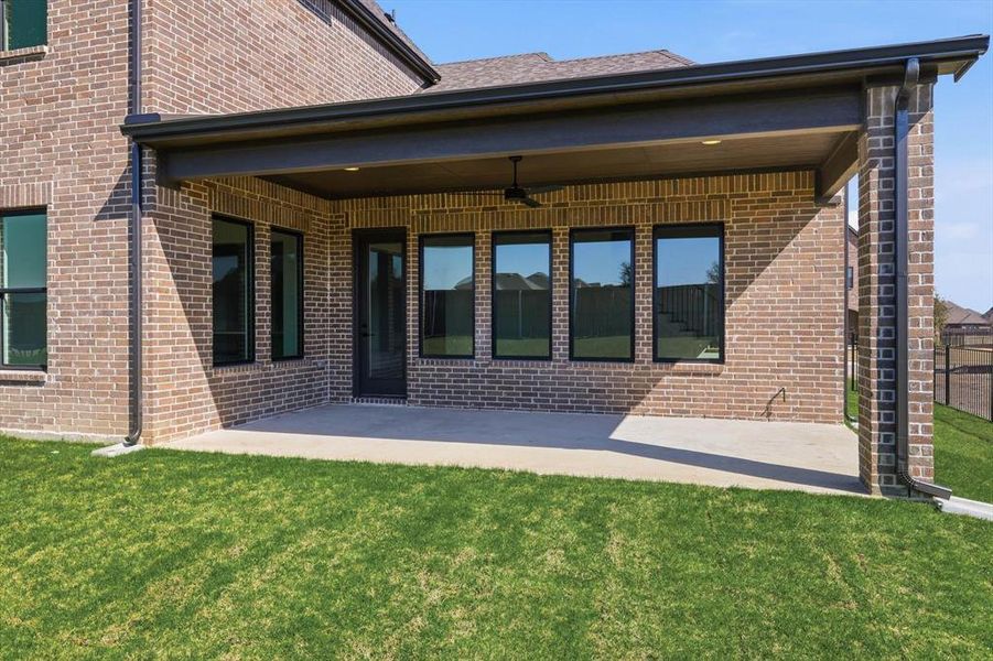 Exterior details and patio area of a home in , McKinney (Image 3).