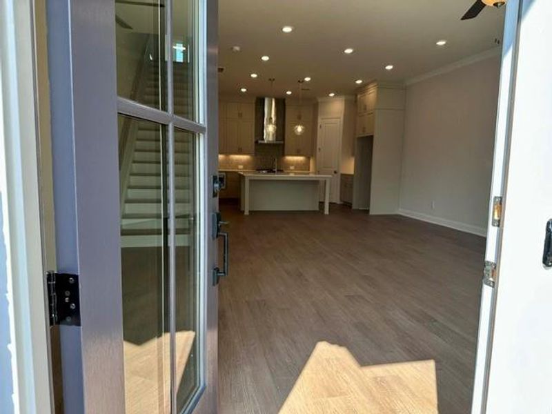 Spacious, unfurnished interior of a new home in Ward's Crossing Townhomes, Johns Creek (Image 21). Spacious, unfurnished interior of a new home in Ward's Crossing Townhomes, Johns Creek (Image 21).