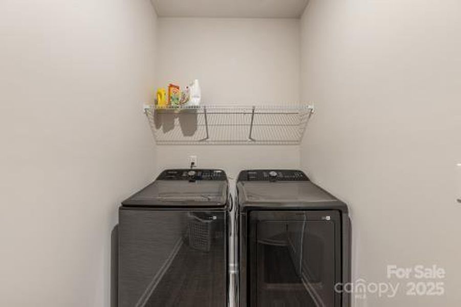 Close-up of interior finishes inside a home in Wilora Pond, Charlotte (Image 18). Close-up of interior finishes inside a home in Wilora Pond, Charlotte (Image 18).