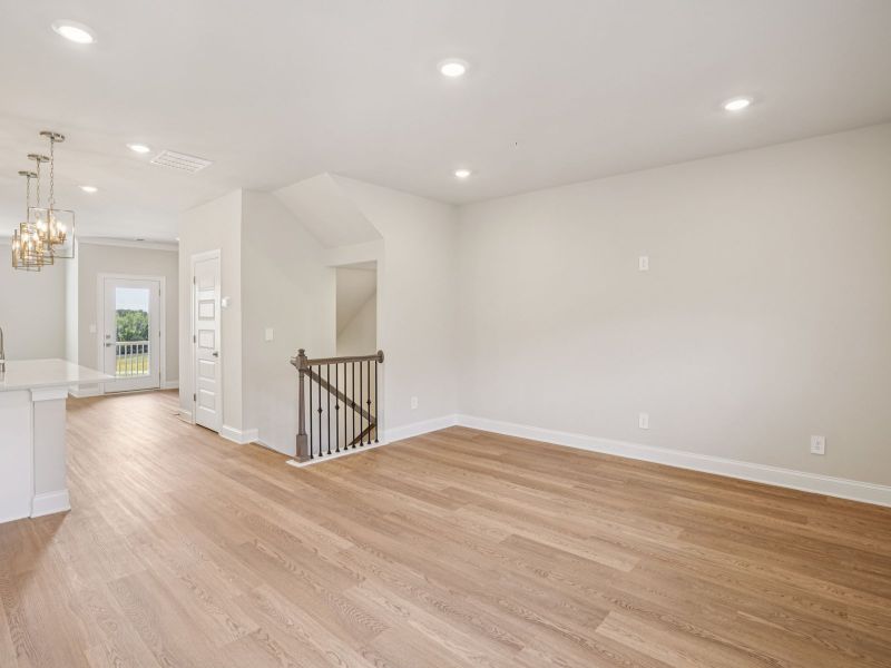 Spacious, unfurnished interior of a new home in Hemingway - Highland Series, Cumming (Image 12).