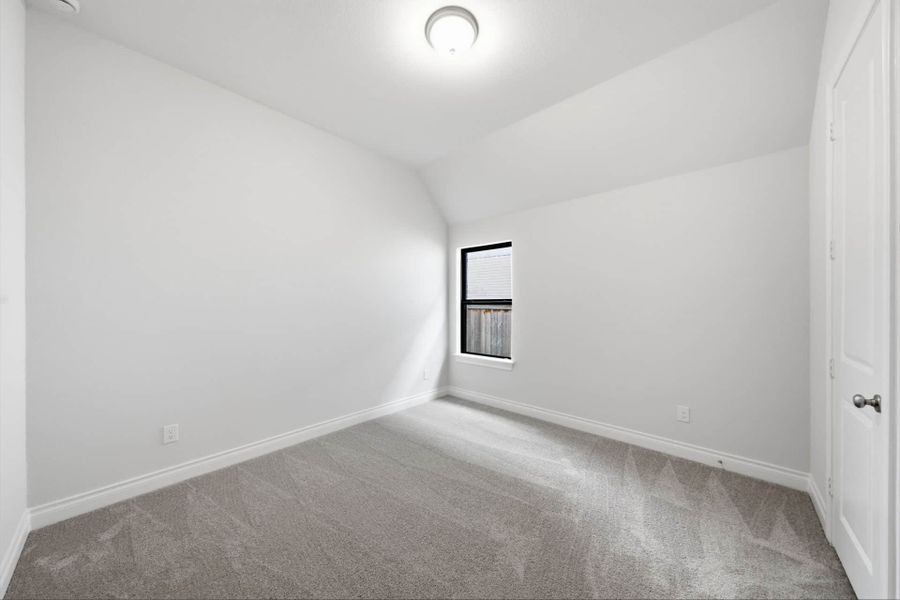 Spacious, unfurnished interior of a new home in Bridgeland 50′, Cypress (Image 29).
