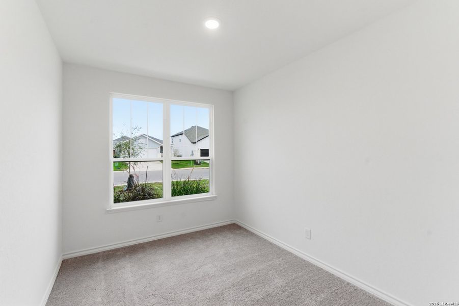 Spacious, unfurnished interior of a new home in Dove Song, Marion (Image 13).