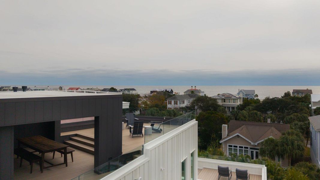 Exterior details and patio area of a home in , Isle Of Palms (Image 30).