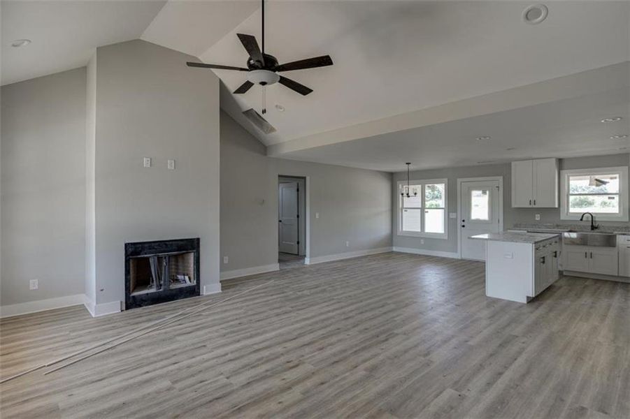 Spacious, unfurnished interior of a new home in , Hartwell (Image 14). Spacious, unfurnished interior of a new home in , Hartwell (Image 14).