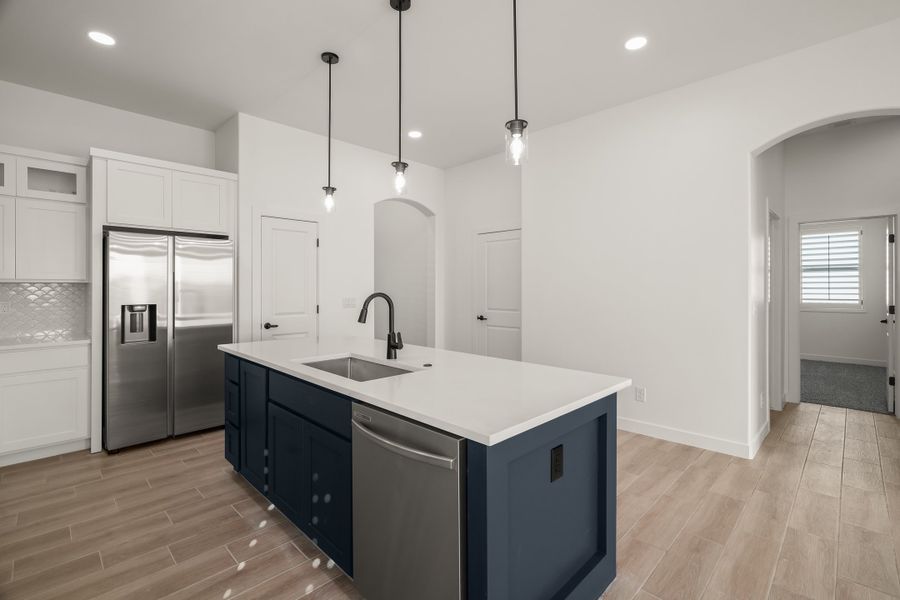 Furnished interior view inside a new home in Tierra Del Este 91, El Paso (Image 7).