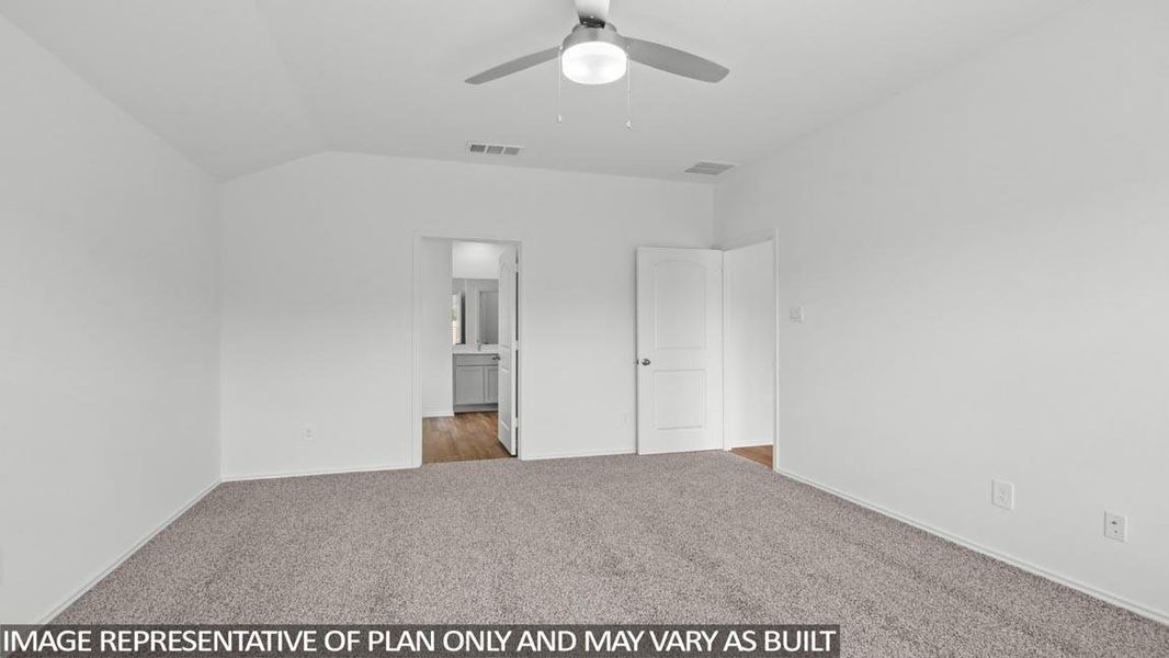 Spacious, unfurnished interior of a new home in Silverthorne, Conroe (Image 15).