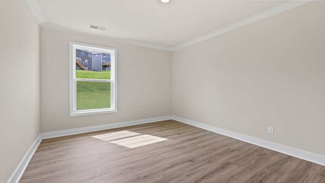 Spacious, unfurnished interior of a new home in Adams Glen, Greenville (Image 20).