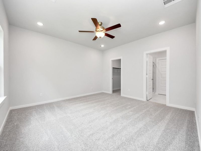 Spacious, unfurnished interior of a new home in Windmill Estates, Magnolia (Image 31).