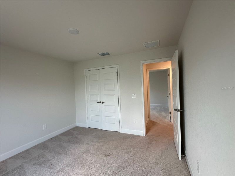 Spacious, unfurnished interior of a new home in Ocala Crossings South, Ocala (Image 18).