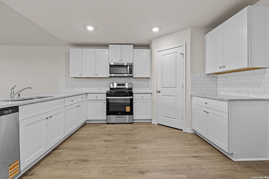 Furnished interior view inside a new home in Stonehill, San Antonio (Image 10).