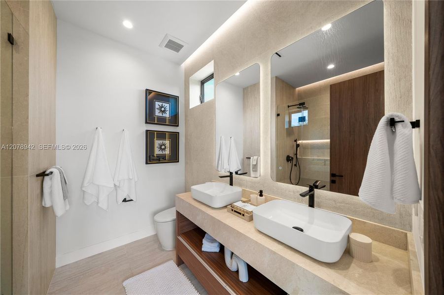 Furnished interior view inside a new home in , Miami (Image 37). Furnished interior view inside a new home in , Miami (Image 37).