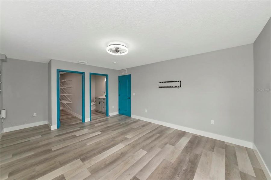 Spacious, unfurnished interior of a new home in , North Port (Image 36). Spacious, unfurnished interior of a new home in , North Port (Image 36).