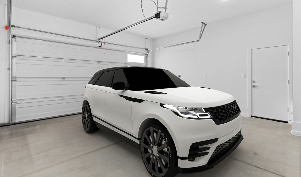 Spacious garage Spacious garage