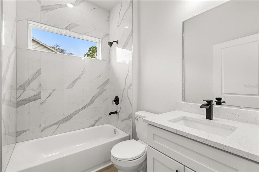 Furnished interior view inside a new home in , Ocala (Image 5).